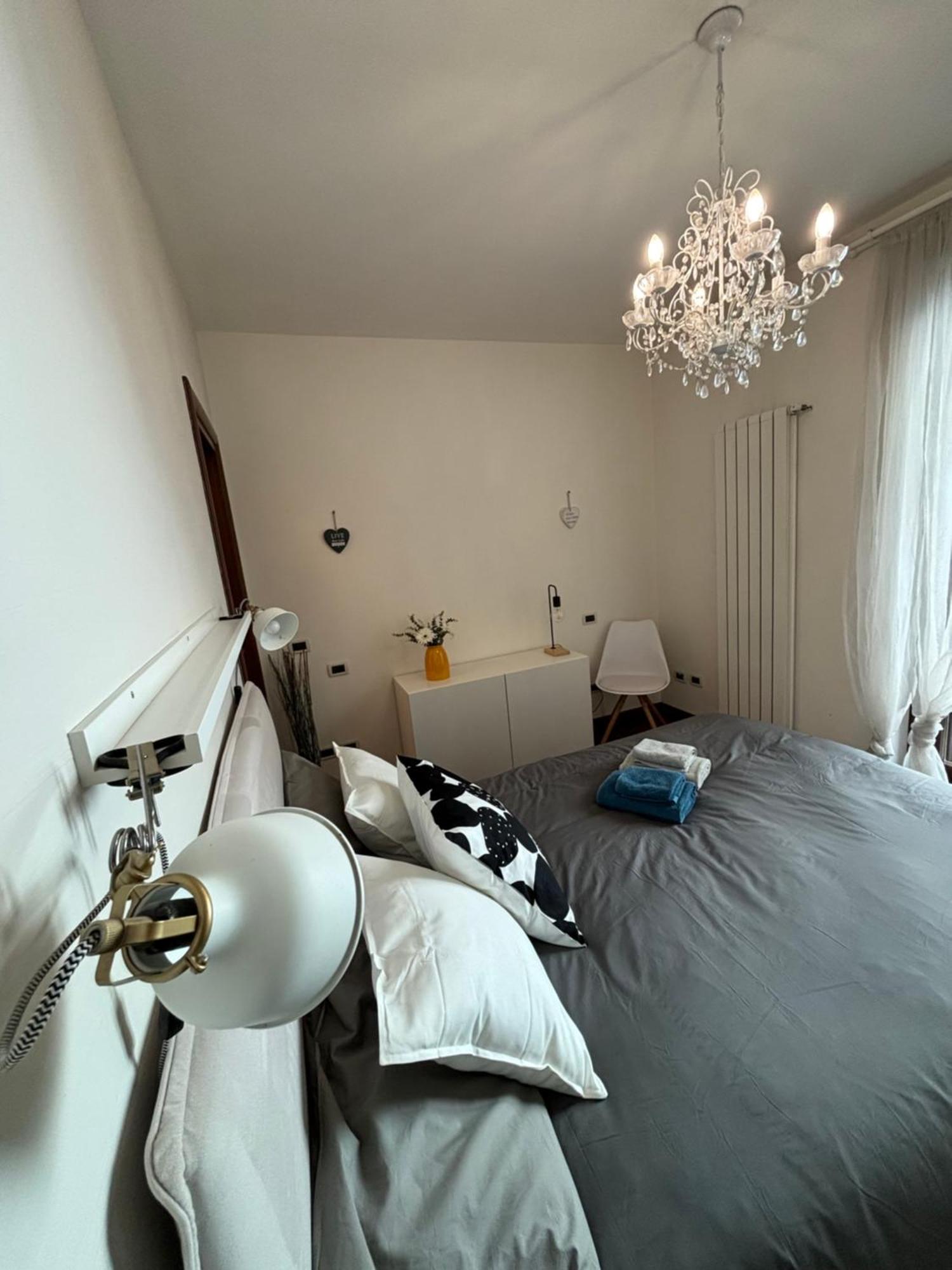 Michelangelo Apartment Пескара Экстерьер фото